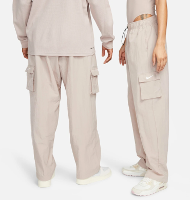 Штаны женские Nike Sportswear Essential (DO7209-272), L