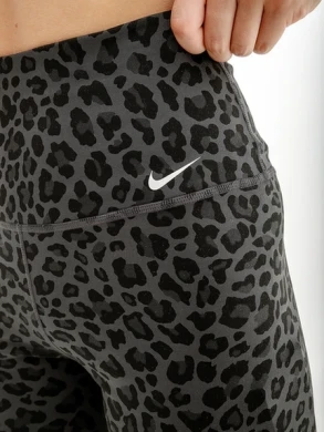 Женские Шорты Nike W Nk One 7In Short Leopard Aop (DX0122-070)