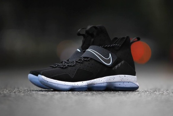 Баскетбольные кроссовки Nike LeBron 14 EP "Black Ice", EUR 43