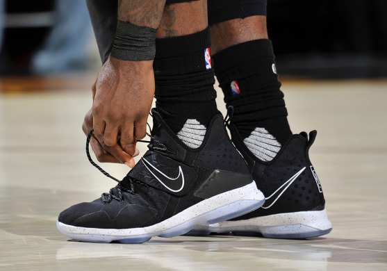 Баскетбольные кроссовки Nike LeBron 14 EP "Black Ice", EUR 43