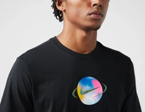 Футболка Nike Cosmic (HV9910-010), S