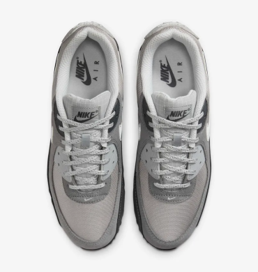 Кроссовки мужские Nike Air Max 90 (HQ3817-001), EUR 47,5