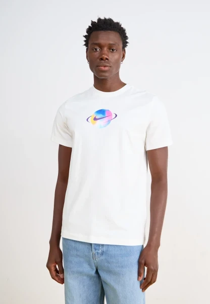 Футболка Nike Cosmic (HV9910-100)