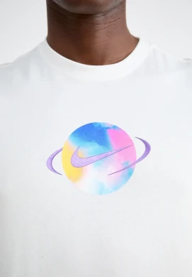 Футболка Nike Cosmic (HV9910-100)
