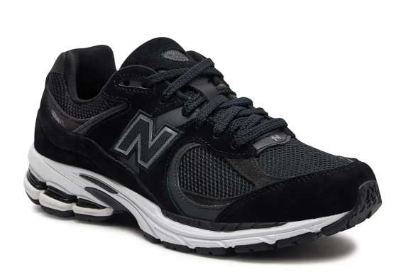 Кросівки New Balance 2002R (M2002RBK), EUR 40