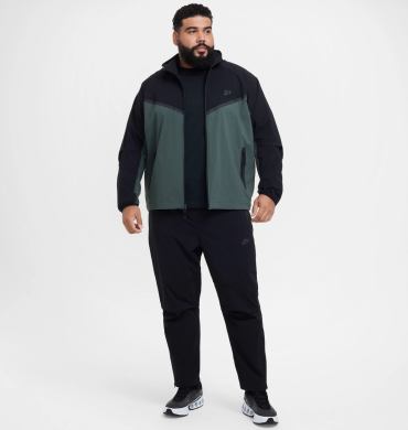 Брюки мужские Nike Tech Woven Pants (HM8241-010)