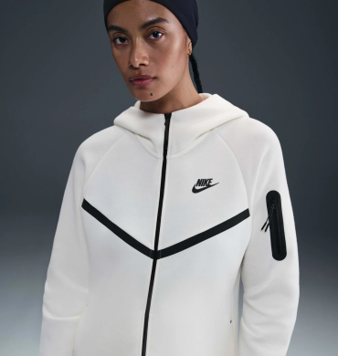 Толстовка женская Nike Tch Flc Wr Fz Hdy 2 (HV6747-133), M