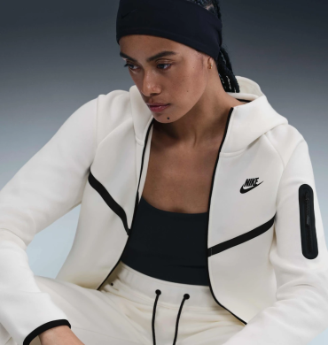 Толстовка женская Nike Tch Flc Wr Fz Hdy 2 (HV6747-133), M