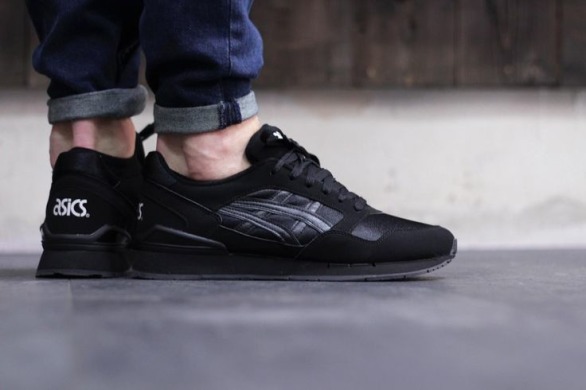 Кросiвки Оригiнал Asics Gel-Atlanis "Black", EUR 42,5