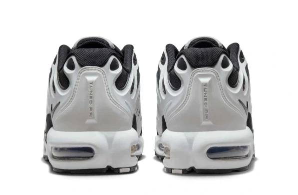 Мужские кроссовки Nike Air Max Plus Drift (FD4290-101), EUR 41