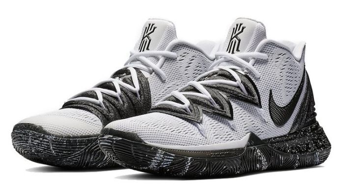 Баскетбольные кроссовки Nike Kyrie Irving 5 "Oreo", EUR 42