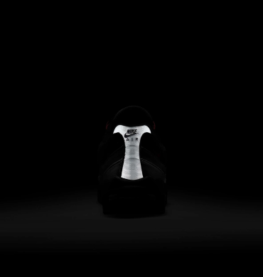 Кроссовки мужские Nike Air Max 95 OG x Liverpool FC (HM4830-001), EUR 45,5