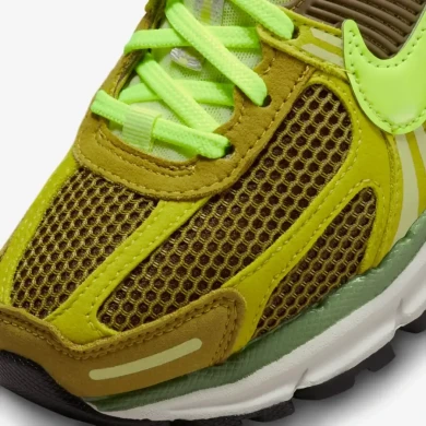 Кроссовки Nike Zoom Vomero 5 "Olive Flak" (FJ4738-300), EUR 44