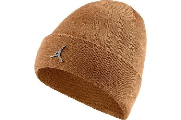 Шапка Jordan Cuffed Beanie Metal Jumpman (CW6402-201)