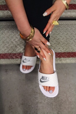 Сланці Nike Benassi Duo Ultra Sandal "White", EUR 35