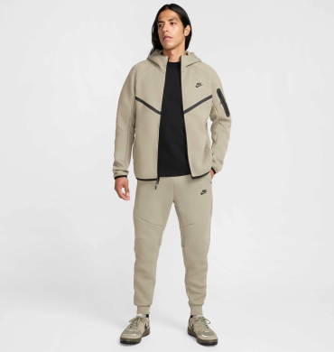 Толстовка мужская Nike Nk Tech Fl. 2025 (HV0949-320)