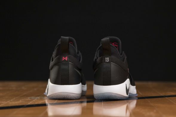 Баскетбольные кроссовки Nike PG 2 "Taurus", EUR 40