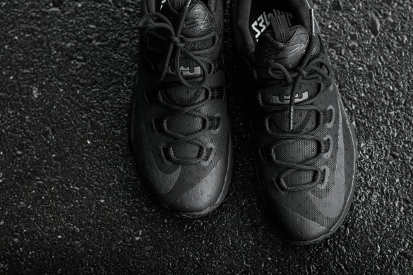 Баскетбольні кросівки Оригiнал Nike Lebron XIII Low "Black/Silver" (831925-001), EUR 47