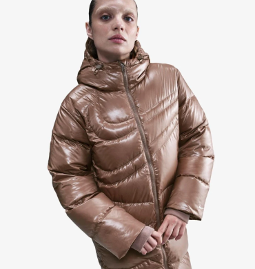 Женская куртка Nike Swoosh Series Therma-FIT (HV2751-214)