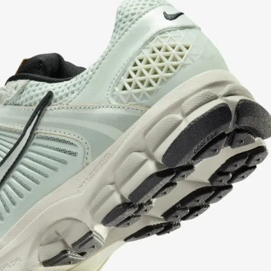 Женские кроссовки Nike W Air Zoom Vomero 5 'Turquoise' FJ2028-001, EUR 37,5
