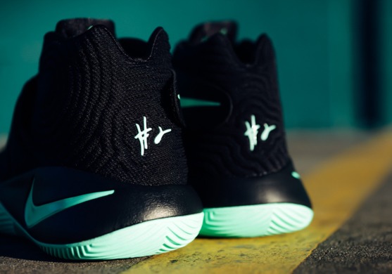 Баскетбольные кроссовки Nike Kyrie 2 "Green Glow", EUR 42