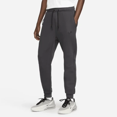 Штани Чоловічі Nike Tech Fleece Jogger (FB8002-060), XL