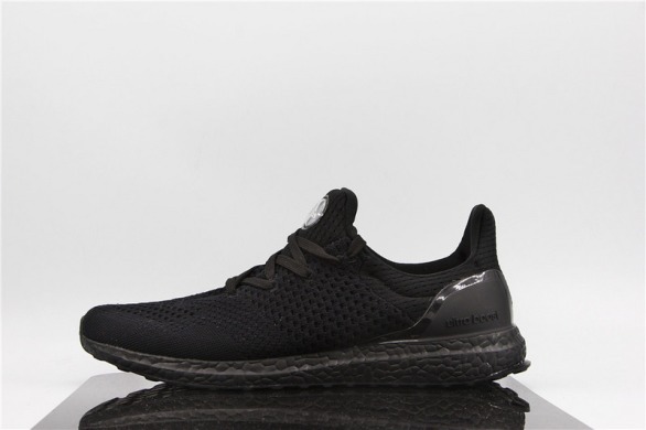 Кроссовки Adidas Consortium Ultra Boost Uncaged "All Black", EUR 40