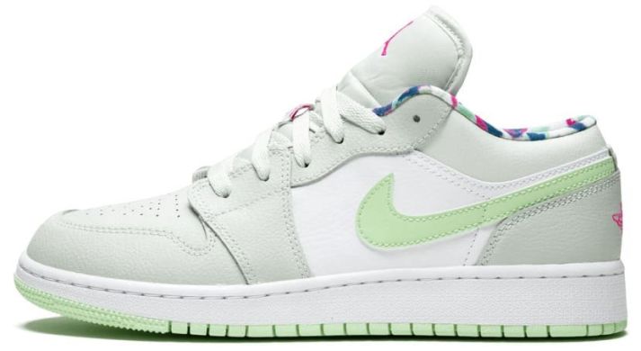 Кроссовки Air Jordan 1 Low 'Barely Grey Frosted Spruce', EUR 37,5