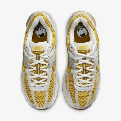 Жіночі кросівки Nike W Air Zoom Vomero 5 (HJ9607-700)