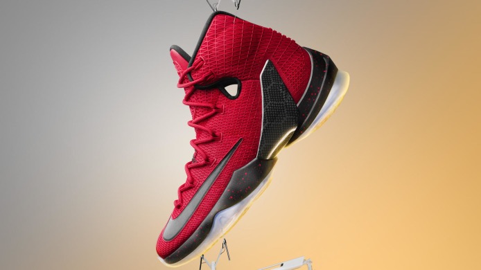 Баскетбольні кросівки Nike LeBron 13 Elite "Bright Crimson", EUR 44