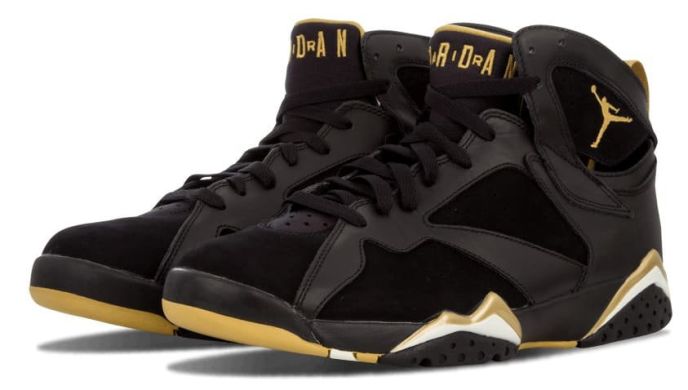 Баскетбольные кроссовки Air Jordan 7 Retro 'Golden Moments Pack', EUR 42