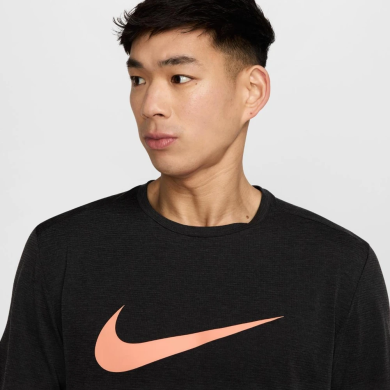 Футболка Nike Dri-Fit Stmt Run Division (HJ3524-010), XL