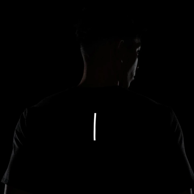 Футболка Nike Dri-Fit Stmt Run Division (HJ3524-010), XL