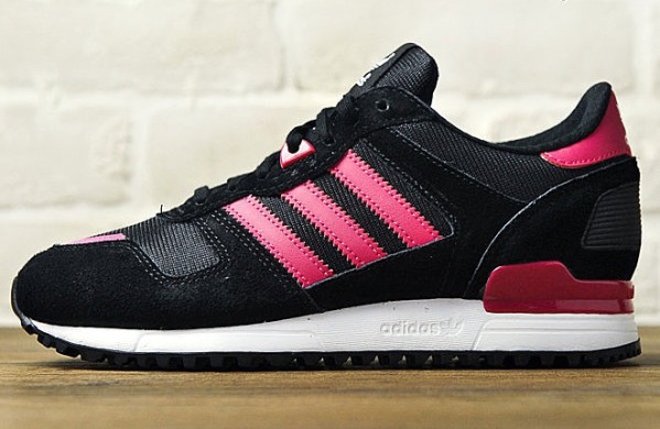 Кроссовки Adidas ZX 700 "Black/Pink/White", EUR 36