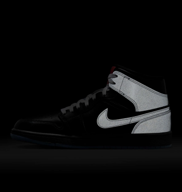 Кроссовки мужские Air Jordan 1 Mid SE (HV5177-010), EUR 42,5