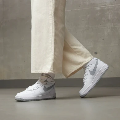 Кросівки Жіночі Nike Air Force 1 Mid (Gs) (DH2933-101), EUR 37,5