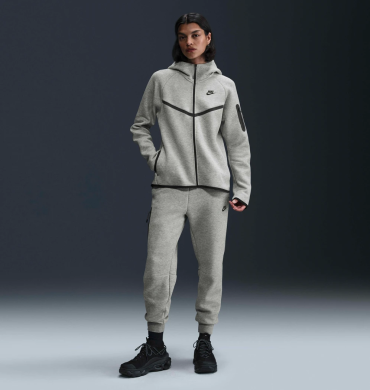 Толстовка женская Nike Nsw Windrunner Tech Fleece (HV6747-063), S