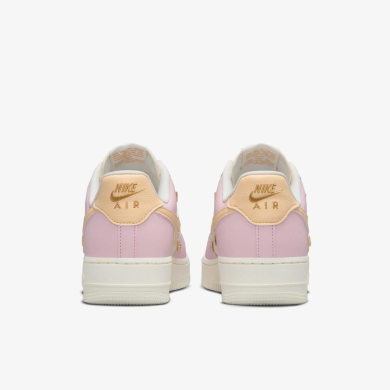 Жіночі кросівки Nike Air Force 1 Low LX 'Pink Foam' (IB2574-600), EUR 38