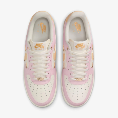 Жіночі кросівки Nike Air Force 1 Low LX 'Pink Foam' (IB2574-600), EUR 38