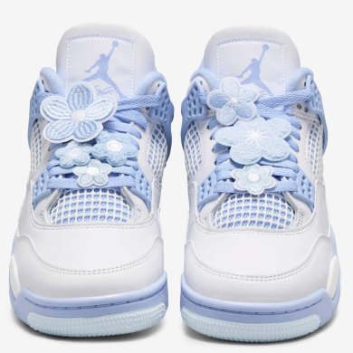 Кросівки Жіночі Air Jordan 4 Retro 'Aluminium' (HV0823-100), EUR 37,5