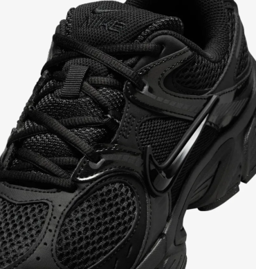 Кроссовки женские Nike V5 RNR 'Black Anthracite' (HQ7901-001), EUR 36,5