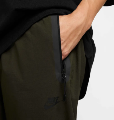 Штаны мужские Nike Tech Wvn (HM8241-355)
