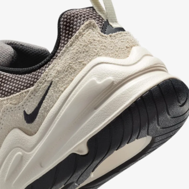 Женские кроссовки Nike Tech Hera Beige (DR9761-007), EUR 36,5
