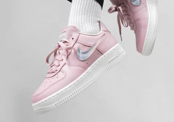 Жіночі кросівки Nike WMNS Air Force 1 '07 SE PRM 'Pink', EUR 36