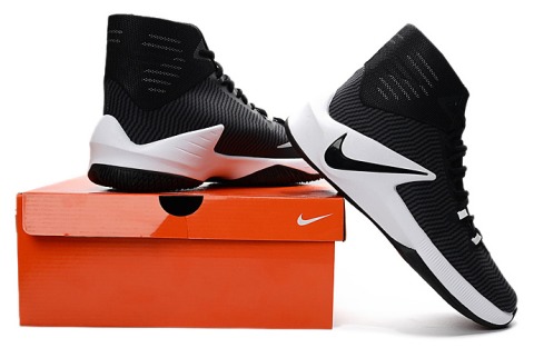 Nike zoom hot sale clear out black