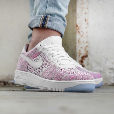 Кроссовки Nike Wmns Air Force 1 Flyknit Low "Weiss/Multi", EUR 39