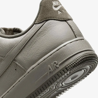 Мужские кроссовки Nike Air Force 1 '07 LV8 'Light Army' (HM9483-300), EUR 38,5