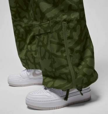 Штани жіночі Air Jordan Chicago (FD7212-340), M