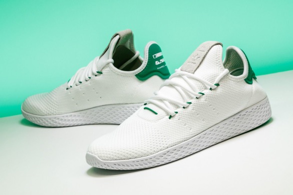 Кросiвки Adidas Pharrell Williams Tennis HU "White/Green", EUR 38