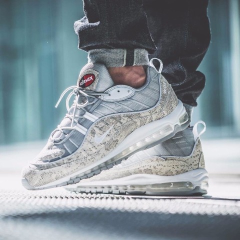 Air max hot sale 97 supreme snakeskin